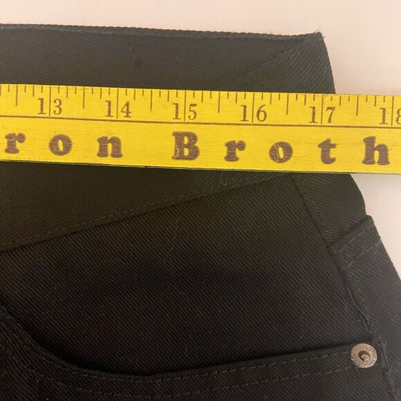 Finest Thread Luxury Goods-Black Shorts with Space Theme Patches - size 38 NWOT - Picture 12 of 12